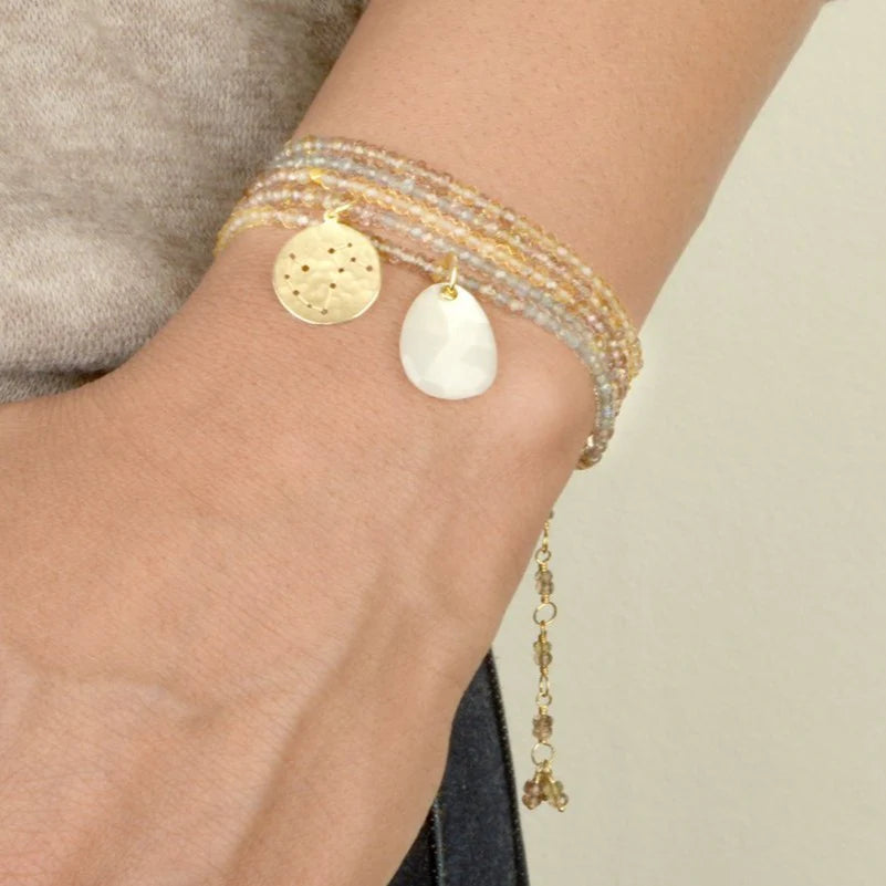 Anne Sportun 18k yellow gold trillion faceted moonstone charm