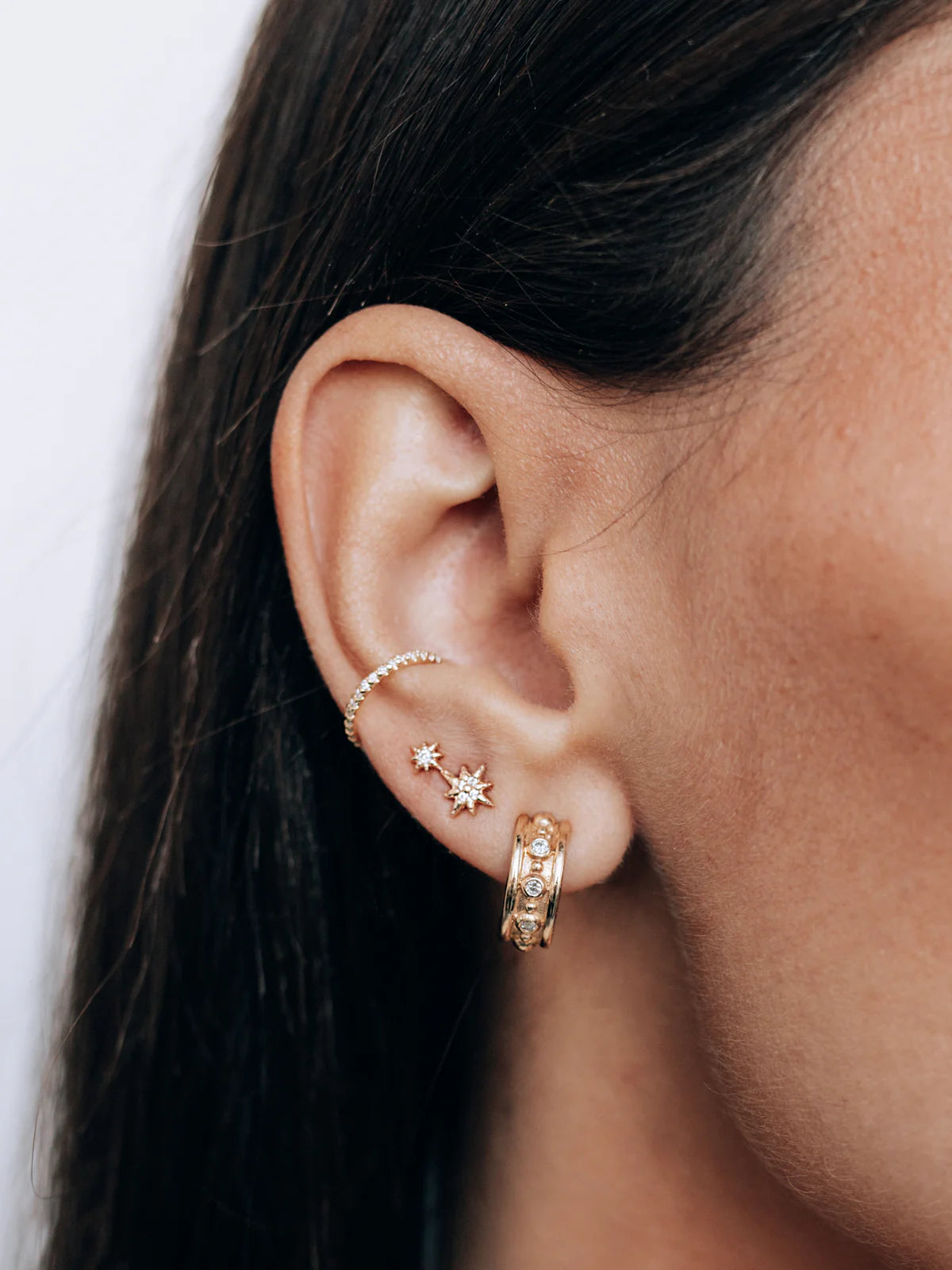 Anzie 14k yellow gold and white diamond double star stud earring