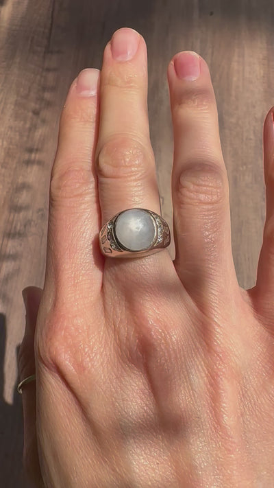 ESTATE 14K White Gold Star Sapphire Ring