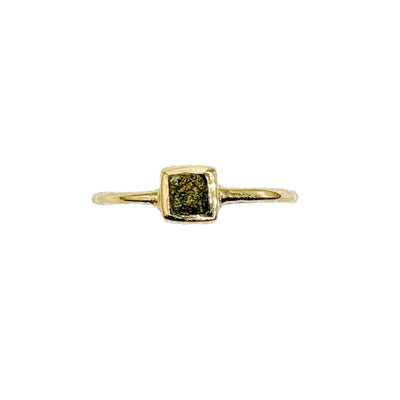 Airgood Jewelry 18k yellow gold high polished band with square grey diamond in a bezel setting. Handmade with 18k yellow gold, in Cleveland, Ohio.