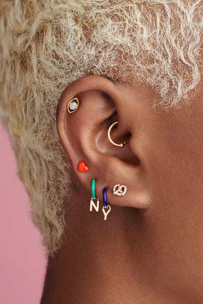 14k yellow gold stud earring enamel heart