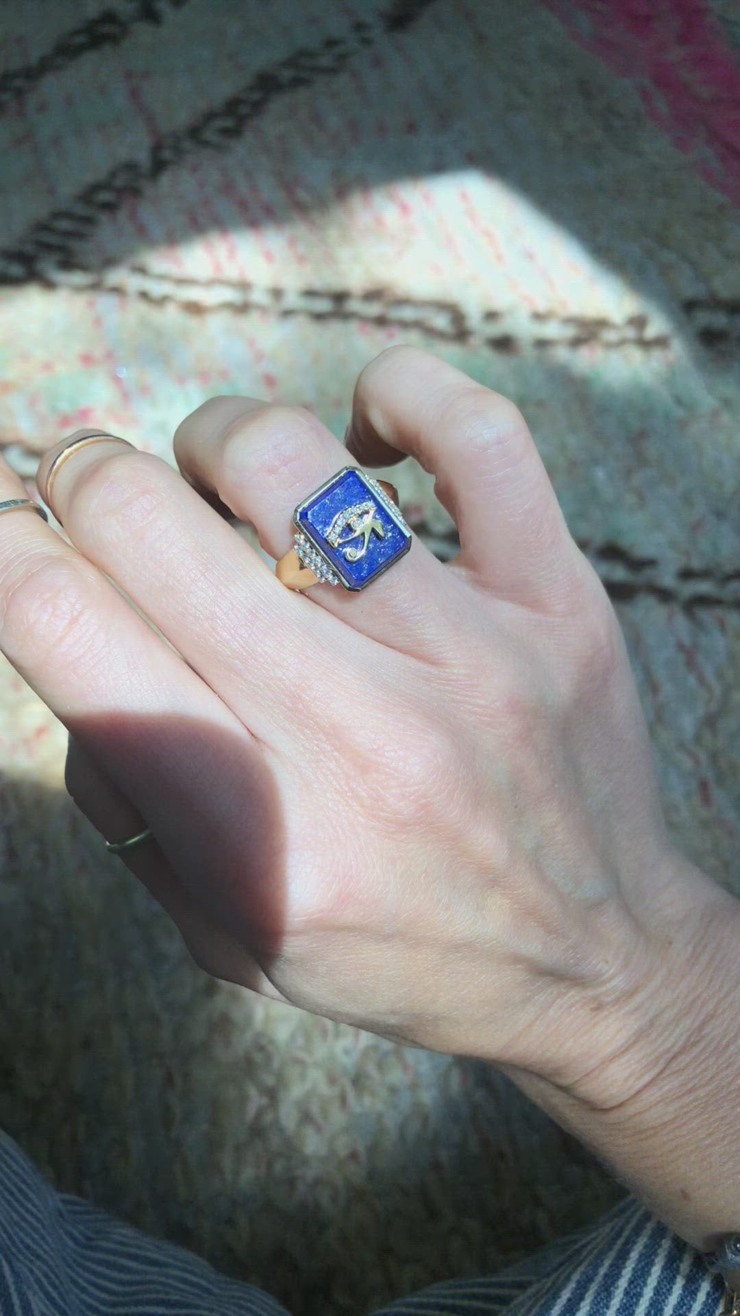 Decorative Motif Signet Ring