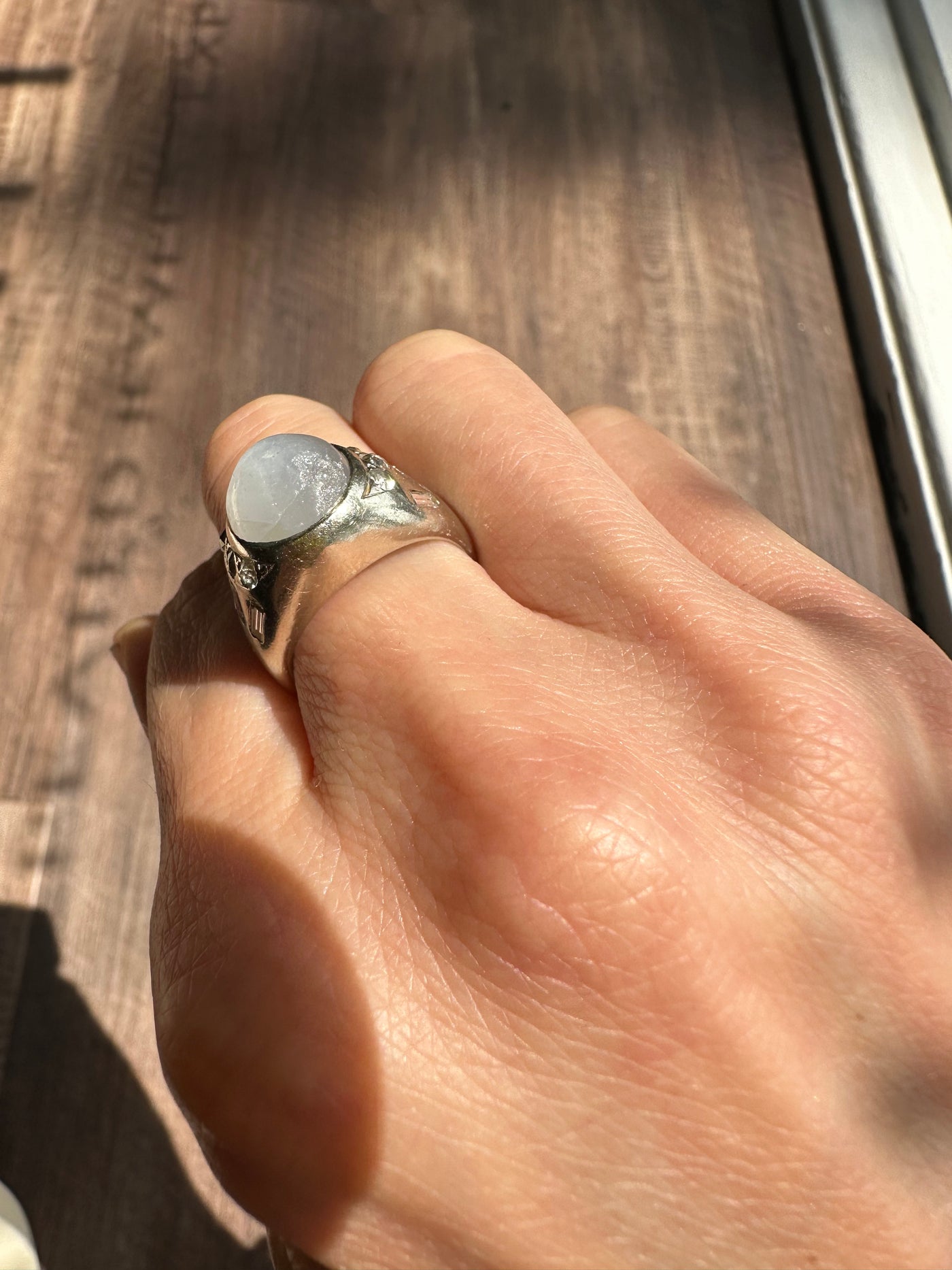 ESTATE 14K White Gold Star Sapphire Ring